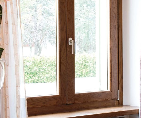 infissi-pvc-effetto-legno
